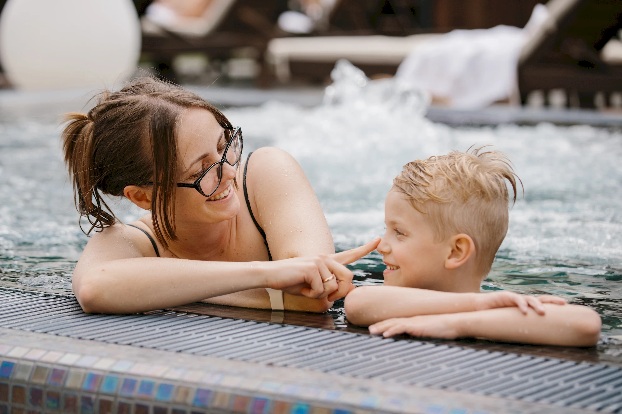 oleorn jaccuzzi pool