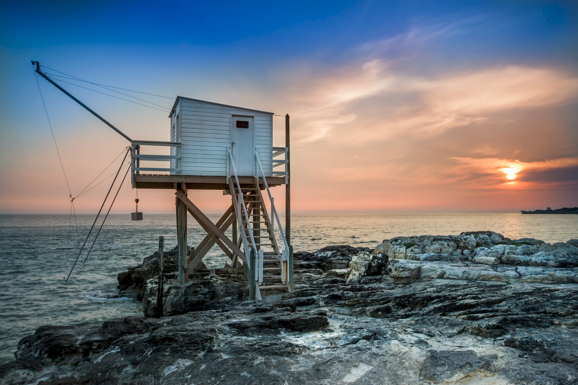 sunset royan